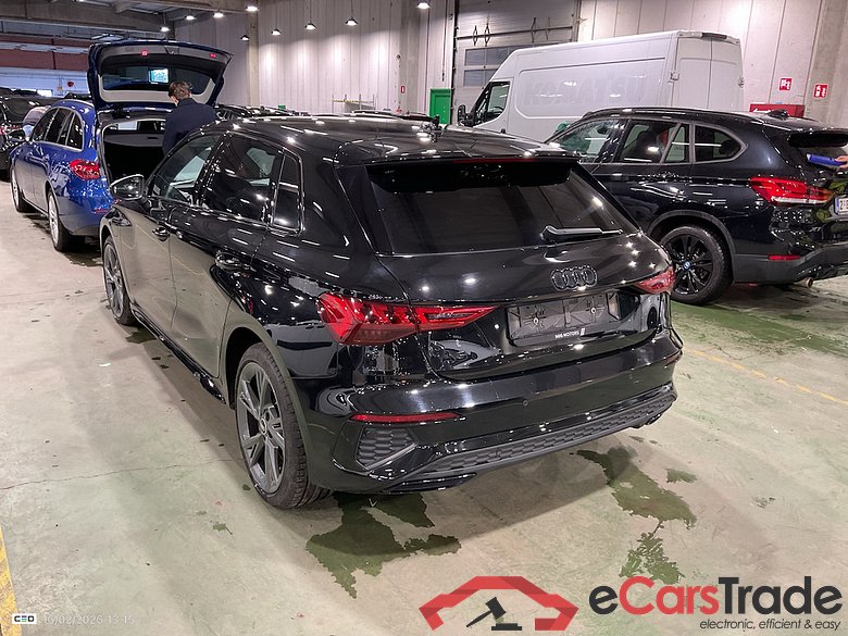 AUDI A3 SPORTBACK 1.4 45 TFSI E S TR. COMPETITION SPORTB. #3