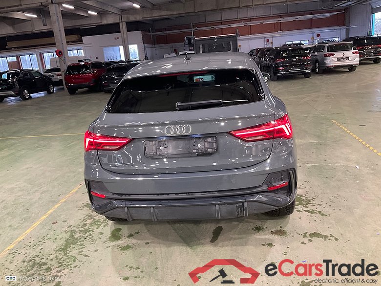 AUDI Q3 Sportback 1.4 45 TFSI E S TRONIC #5