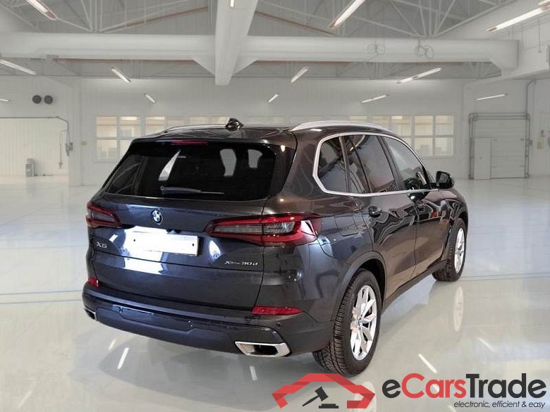 BMW X5 / 2018 / 5P / SUV XDRIVE 30D MH48V BUSINESS AUTOM. #2
