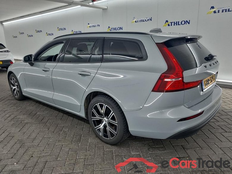 VOLVO V60 B3 Automaat Essential Edition 5D 120kW #4