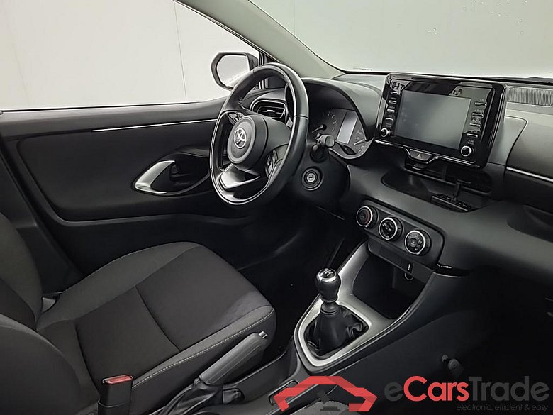 TOYOTA Yaris 1.5 VVT-i Active 5D 92kW #6