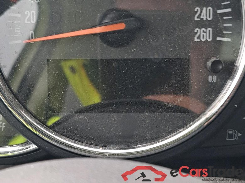 MINI MINI / 2014 / 5P / berlina con portón ONE 5 PUERTAS (CX) #5