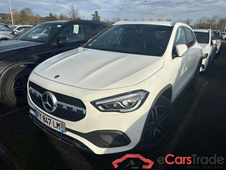 Mercedes GLA 200d Aut. LED-Xenon Widescreen Navi 1/2 Sport-Leather KeylessGo Camera Klima PDC ... #1