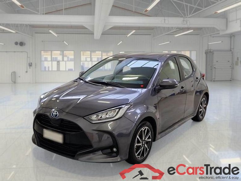 TOYOTA YARIS / 2020 / 5P / BERLINA HYBRID TREND MY22