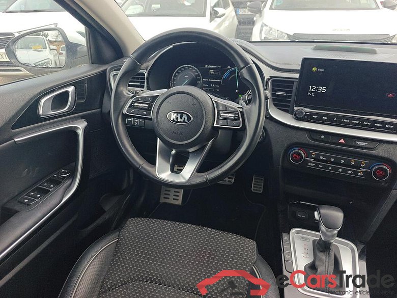KIA XCeed / 2019 / 5P / todoterreno 1.6 GDi PHEV 104kW (141CV) eTech #3