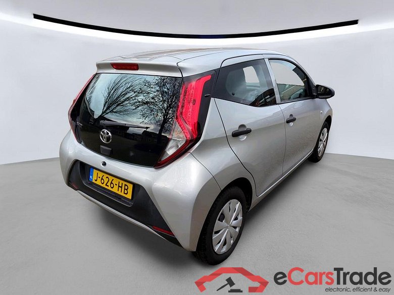 TOYOTA Aygo 53 kW #4