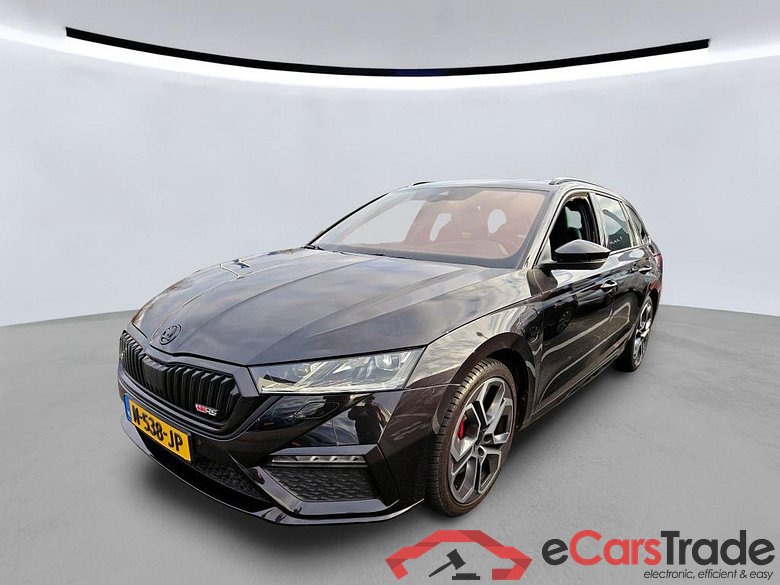 SKODA Octavia Combi 110 kW #1