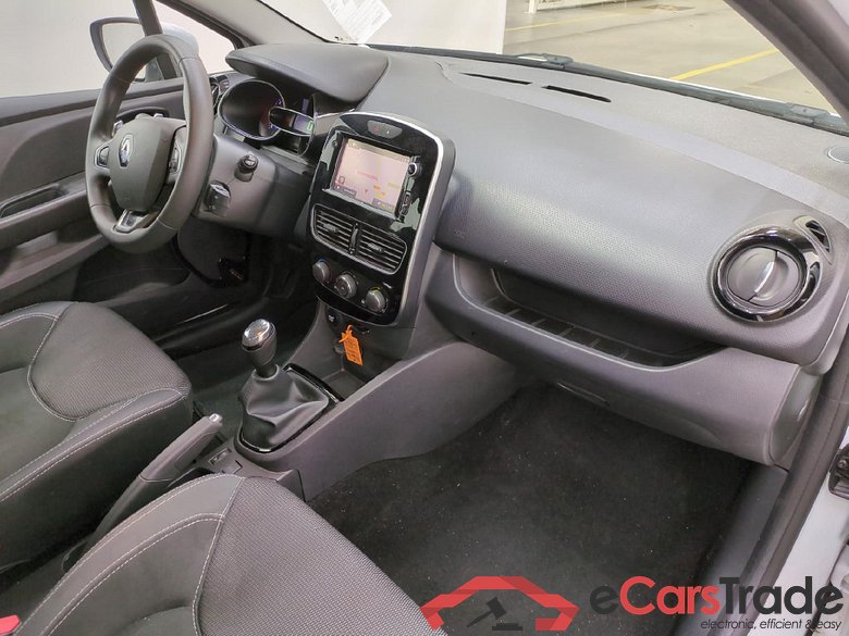 Clio IV Air MediaNav 1.5 dCi 75CV BVM5 E6 #5