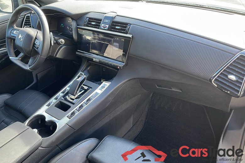 DS DS 7 Hybride Rechargeable E-Tense 225 EAT8 Opera #4