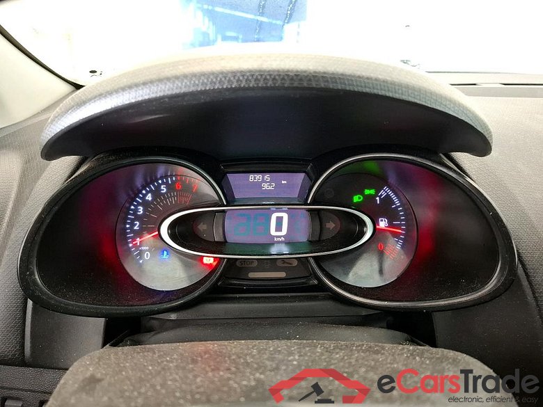 Clio IV Air 0.9 TCe 75CV BVM5 E6 #6