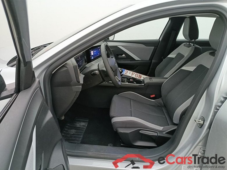 Opel Astra Sports Tourer 1.2 Turbo 81kW S/S Edition 5d #3