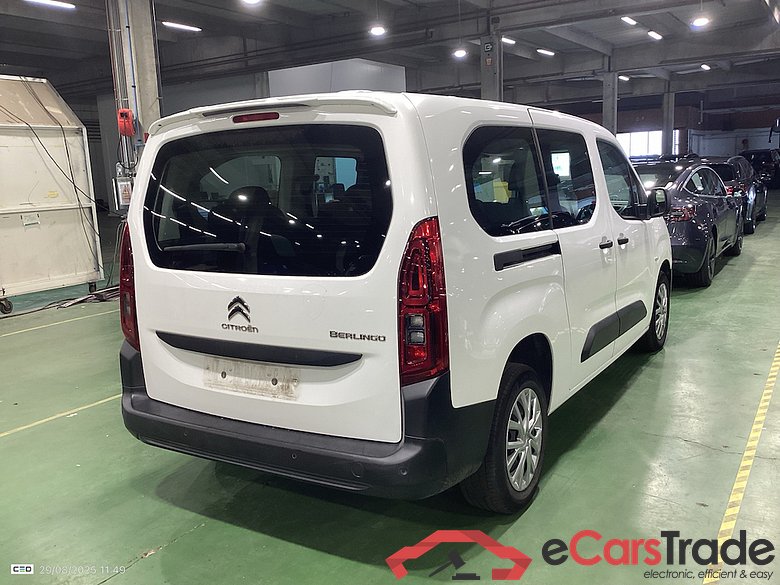 CITROAu2039N Berlingo 1.2 PURETECH 110 S-S LIVE XL 6.3 #4