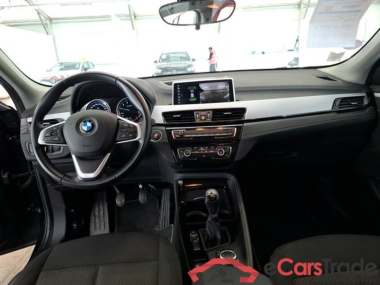 Série X2 sDrive 18i Lounge 1.5 135CV BVM6 E6d #5