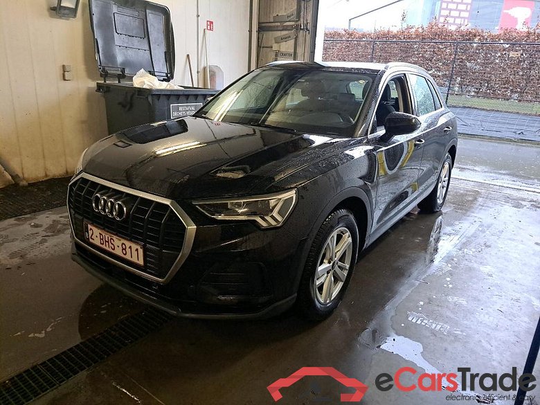 AUDI Q3 1.5 35 TFSI S TRONIC BUSINESS EDITION #1