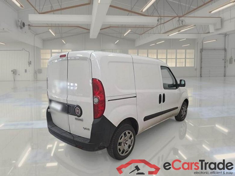 FIAT DOBLÒ CARGO / 2014 / 4P / VETT. FURGONATA CH1 LOUNGE 1.4 NAT. POWER 120CV E6D #2