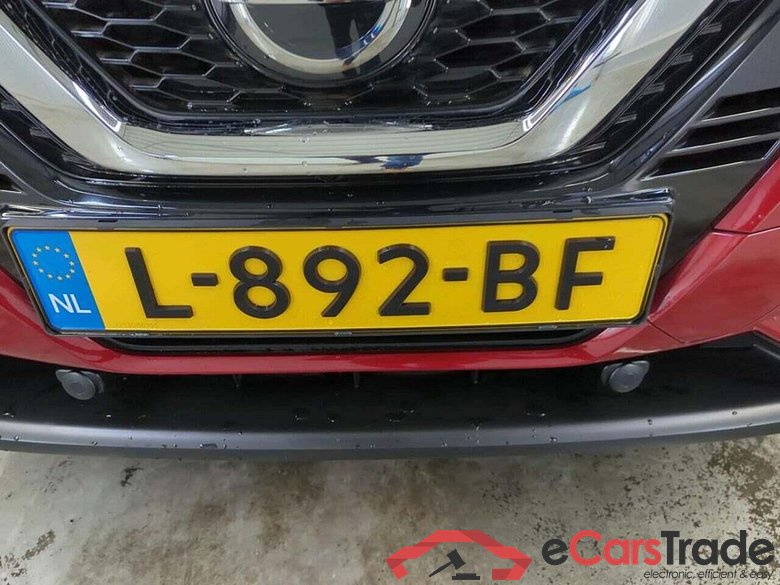 NISSAN Qashqai 1.3 DIG-T Design Ed. #4