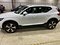 preview Volvo XC40 #2