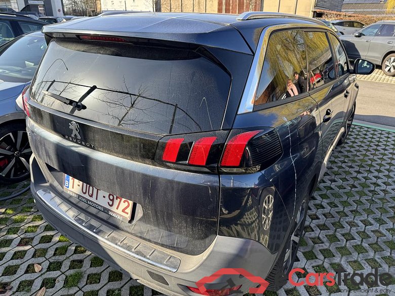 PEUGEOT 5008 1.2 PureTech Allure #2