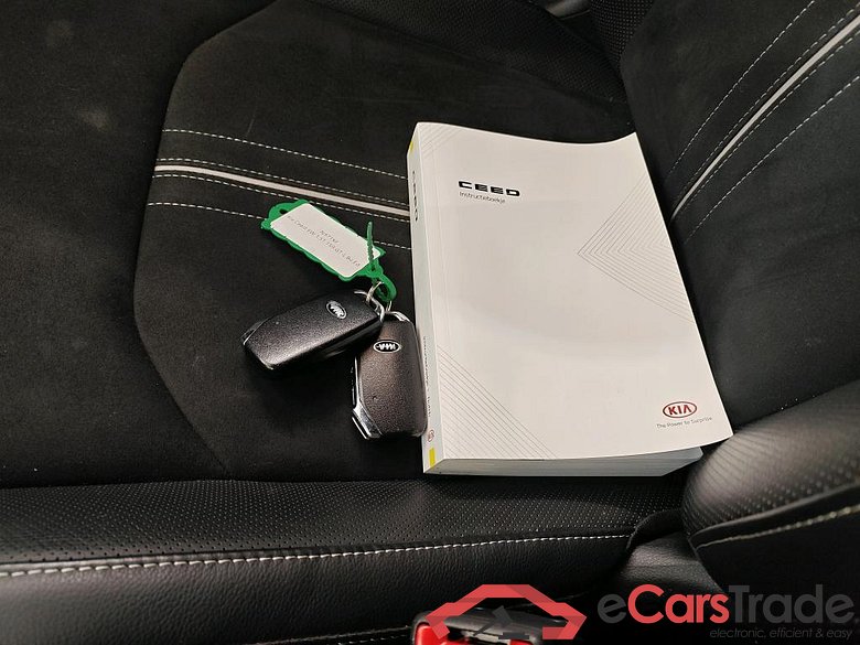 Kia Ceed Sportswagon 1.5 T-GDi GT-Line Business Edition 5d #4