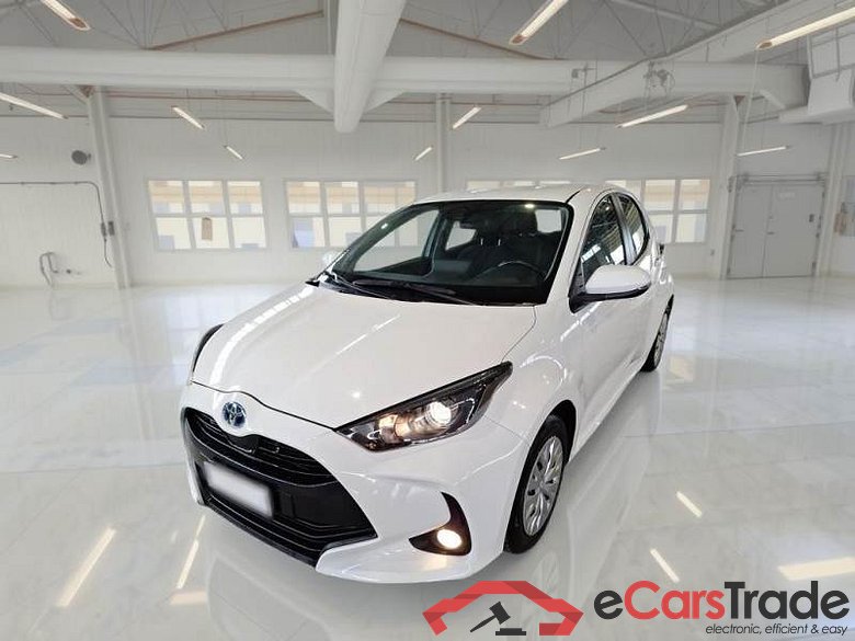 TOYOTA YARIS / 2020 / 5P / BERLINA HYBRID BUSINESS MY22 #1