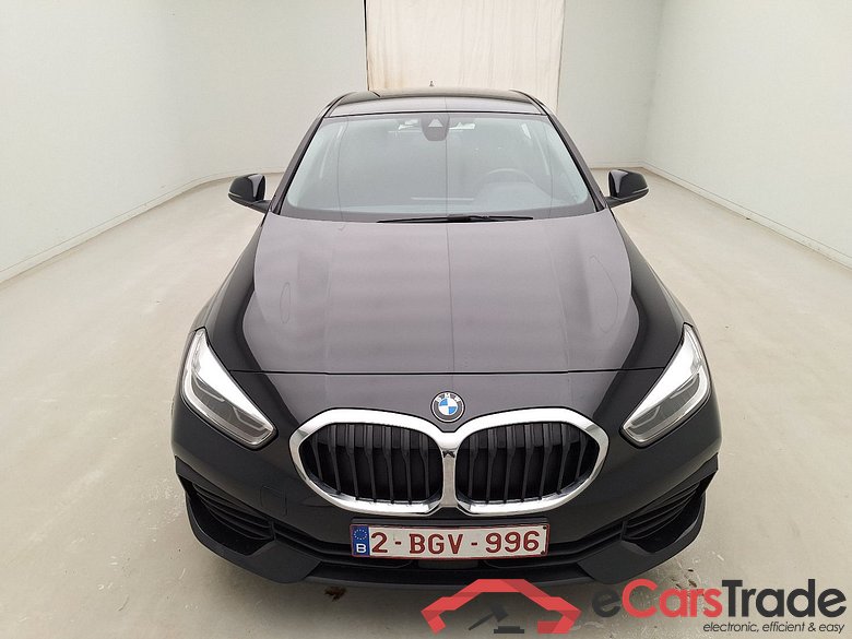BMW, 1-serie '19, BMW 1 Reeks Hatch 118iA (100 kW) 5d