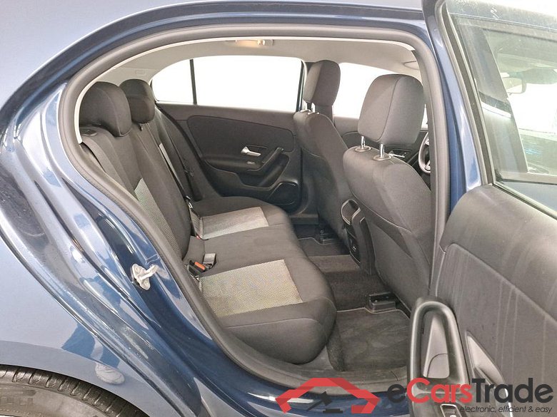 MERCEDES-BENZ CLASS A DIESEL (W177) A 180 d #6