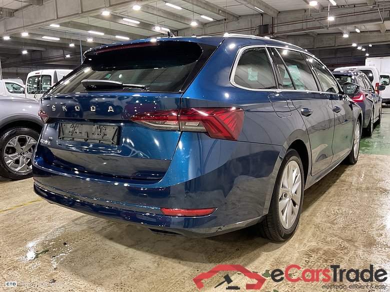 SKODA OCTAVIA COMBI 2.0 CRTDI 110KW CLEVER+ #4