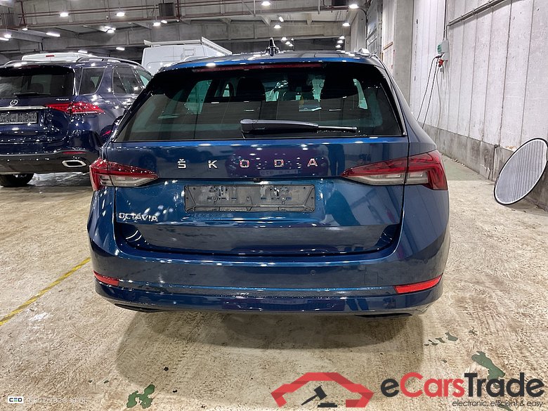 SKODA OCTAVIA COMBI 2.0 CRTDI 110KW CLEVER+ #5