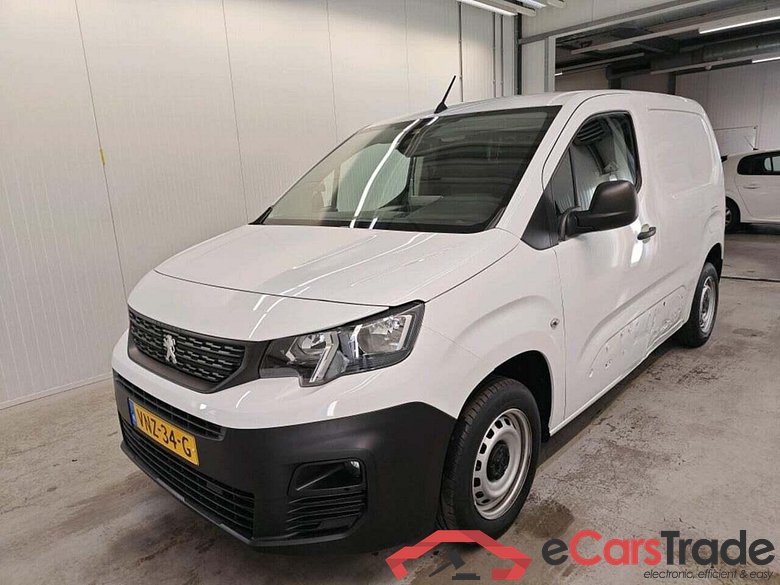 PEUGEOT Partner 1.2 PT. Premium