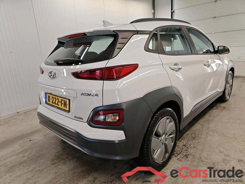 HYUNDAI Kona EV Comfort 64 kWh #2