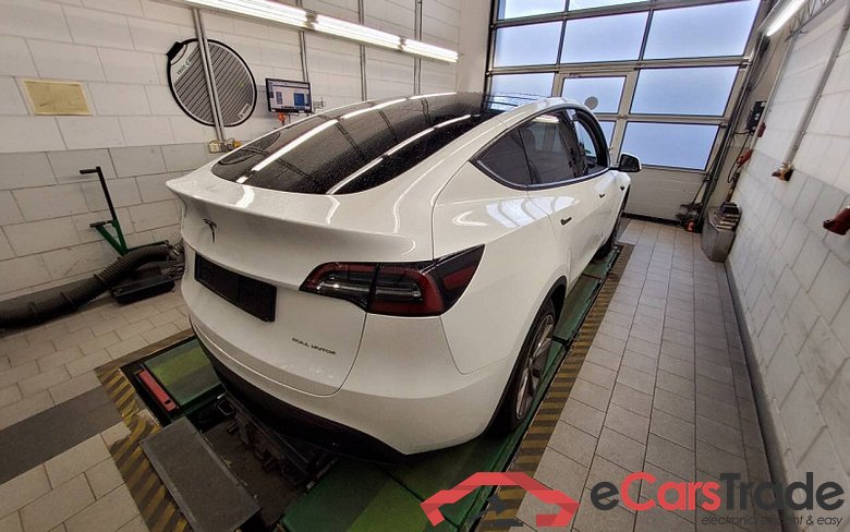 Tesla Model Y - SUV5 Dual, Maximale Reichweite Dual AWD, 2021 - 2025 Maximum Range / Premium #3