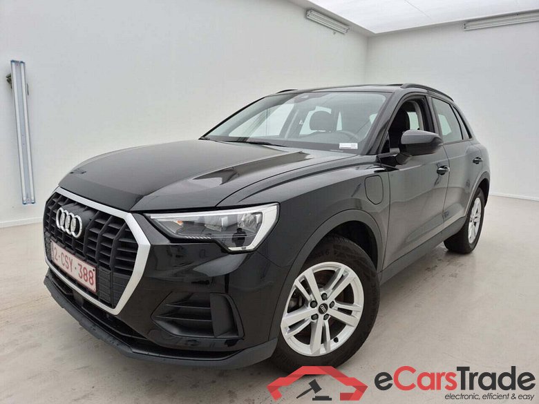 AUDI Q3 E-TRON 45 TFSI E S-TRONIC #1