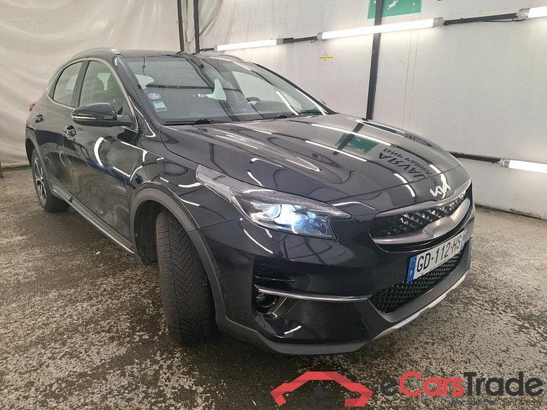 KIA XCeed / 2019 / 5P / Crossover 1.6 GDI ISG ISG PHEV ACTIVE BUS DCT6 #4