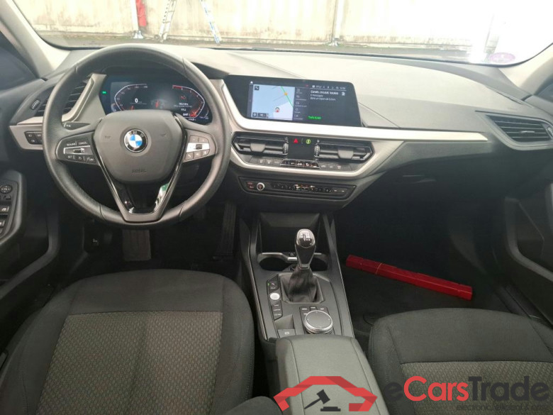 BMW Série 1 / 2019 / 5P / Berline 116i Business Design #5