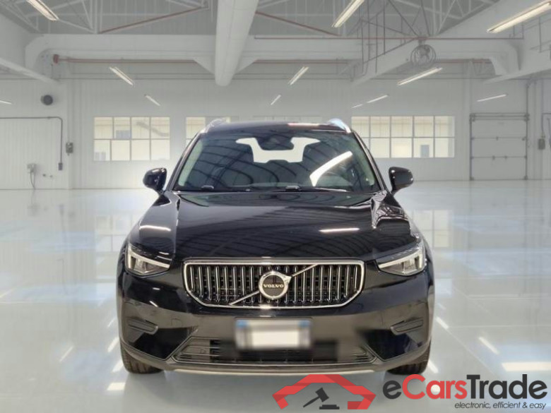 VOLVO XC40 / 2021 / 5P / SUV T4 RECHARGE PLUG-IN AUTO ESSENTIAL #6