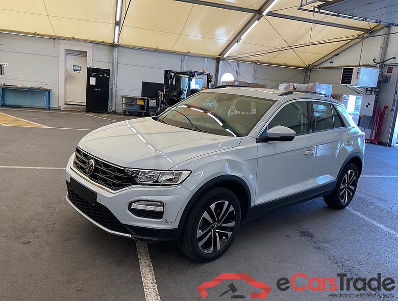VOLKSWAGEN T-Roc T-Roc UNITED 1.5 OPF ACT 110 kW (150 ch) 7 vitesses DSG