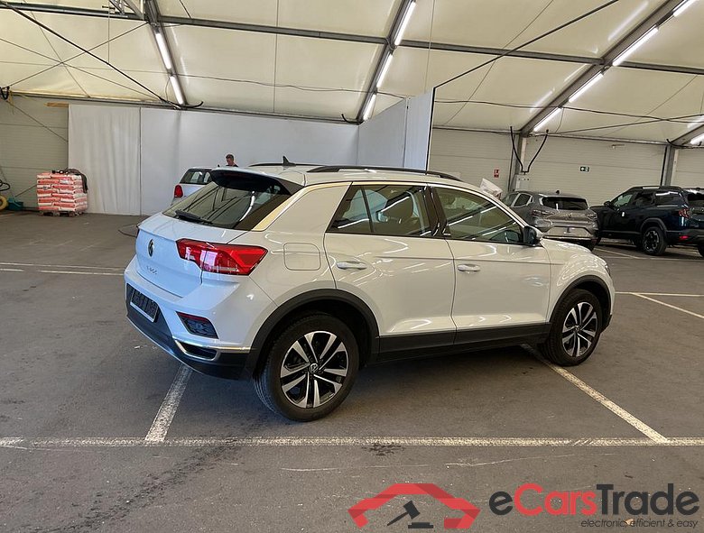 VOLKSWAGEN T-Roc T-Roc UNITED 1.5 OPF ACT 110 kW (150 ch) 7 vitesses DSG #2