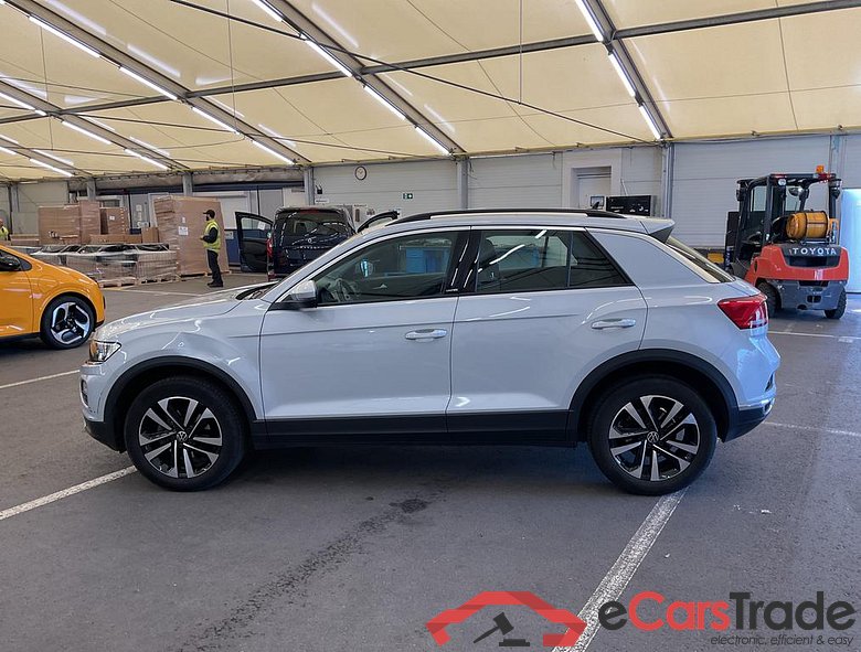 VOLKSWAGEN T-Roc T-Roc UNITED 1.5 OPF ACT 110 kW (150 ch) 7 vitesses DSG #4