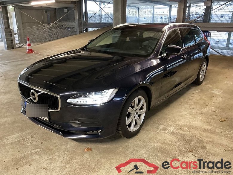 V90 Kombi Momentum AWD 2.0 D4 140KW AT8 E6dT