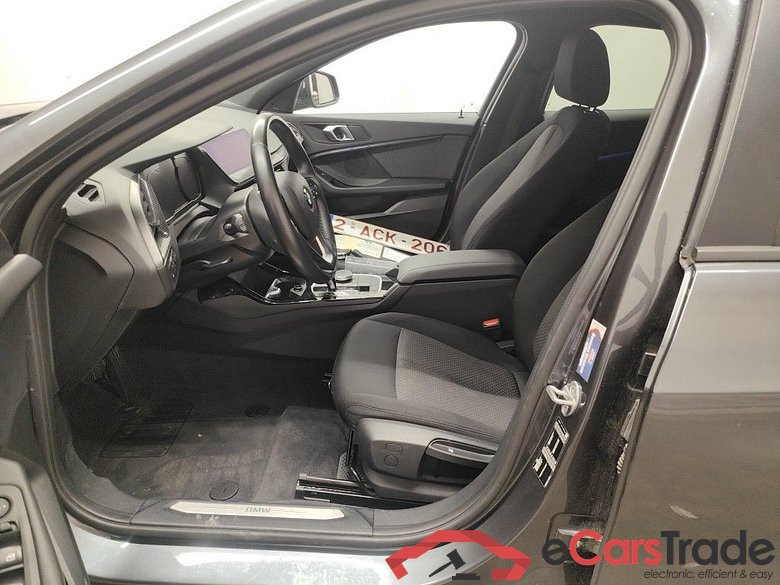 BMW 1 Reeks Hatch 116dA (85 kW) 5d #3