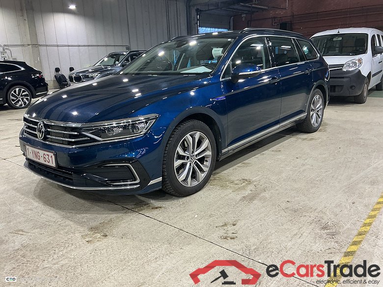 VOLKSWAGEN PASSAT VARIANT GTE - 2020 1.4 TSI PHEV GTE Business DSG #1