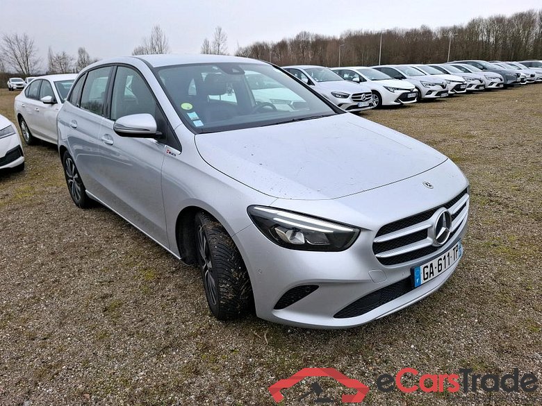 MERCEDES-BENZ Classe B / 2019 / 5P / monospace B 180 d Business Line Edition BA8 #4