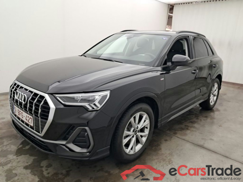 Audi Q3 35 TDI S tronic S line Business Edition 5d #1