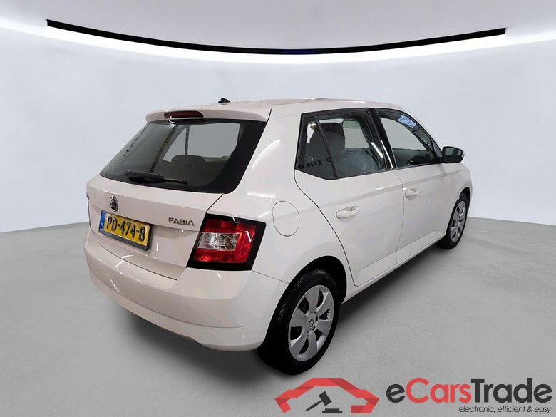 SKODA FABIA 66 kW #4