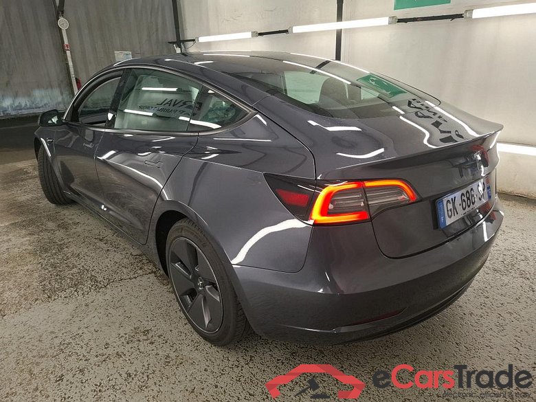 TESLA Model 3  2018  4P  Berline Propulsion #3