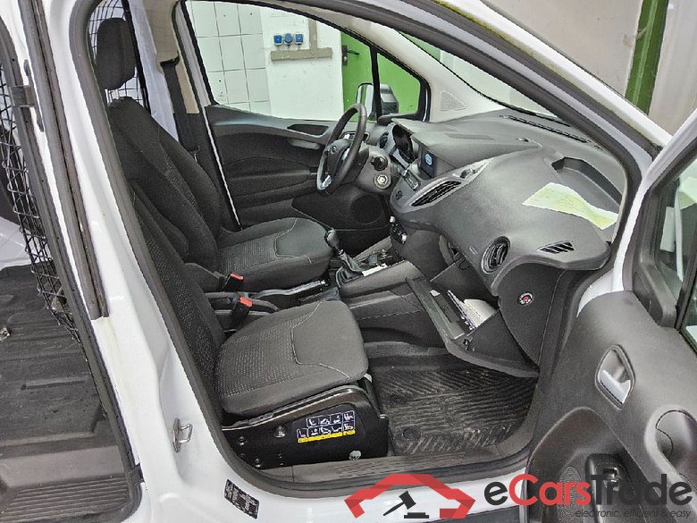 Transit Courier Trend 1.5 TDCi 74KW MT6 E6d #4