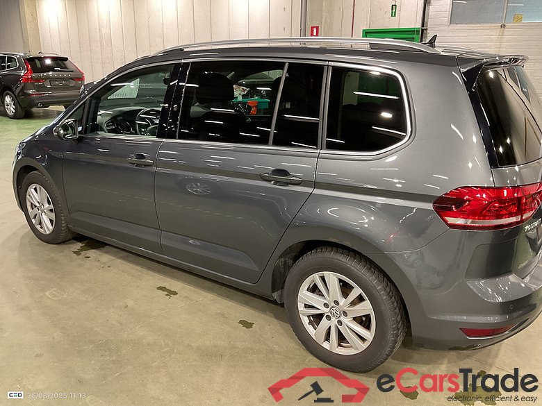 VOLKSWAGEN TOURAN - 2015 1.5 TSI ACT Highline OPF DSG #3