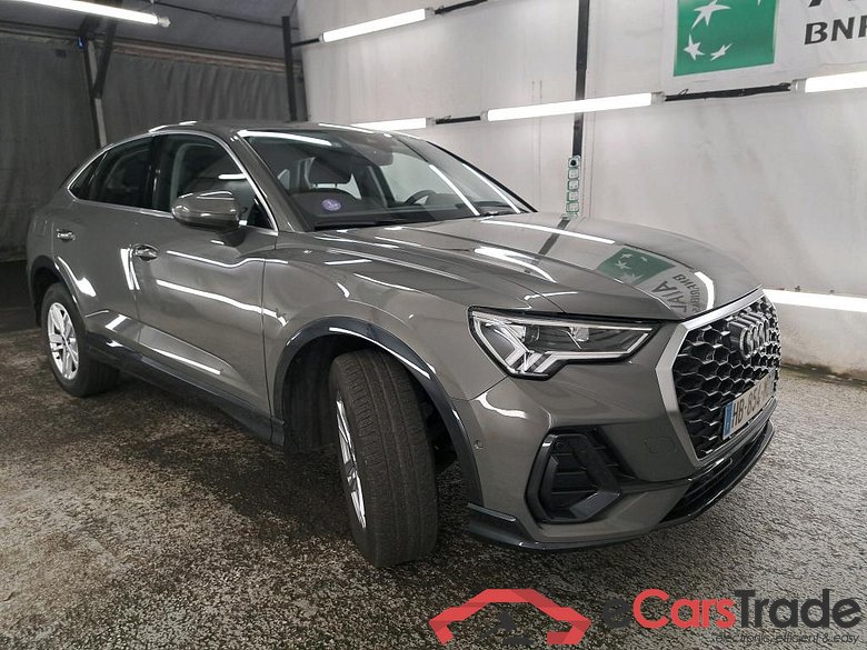 AUDI Q3 Sportback / 2019 / 5P / SUV 45 TFSI E 245 S TRONIC BUSINESS EXE #4