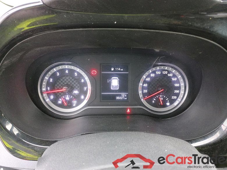 HYUNDAI i10 / 2020 / 5P / berlina con portón 1.0 Klass #4