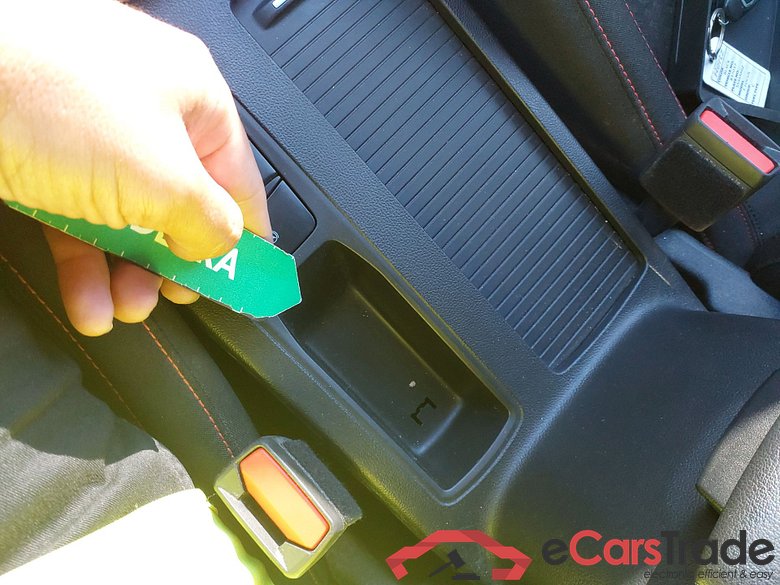 FORD Focus 1.0 Ecoboost MHEV 114KW (155CV) S6.2 ST Line #6